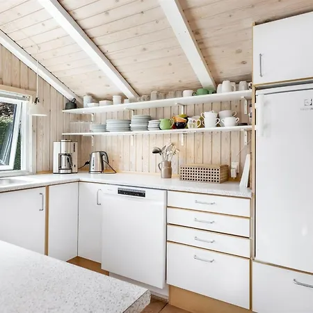 Ferienhaus Hatem - 500m From The Sea By Interhome Skovbyballe