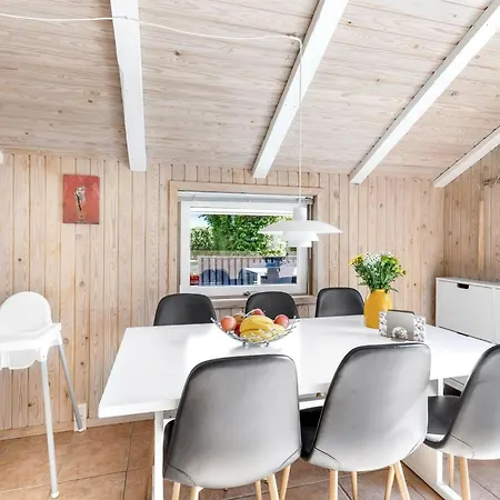 Hatem - 500m From The Sea By Interhome Ferienhaus