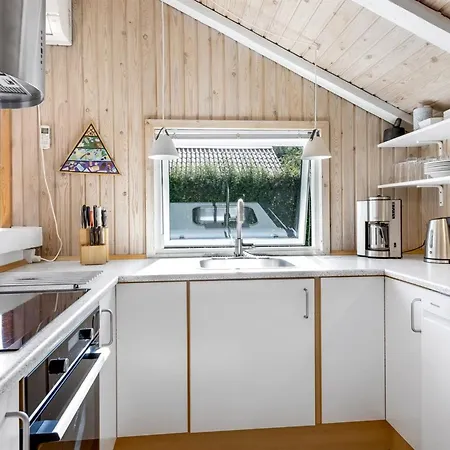 Hatem - 500m From The Sea By Interhome Vakantiehuis *